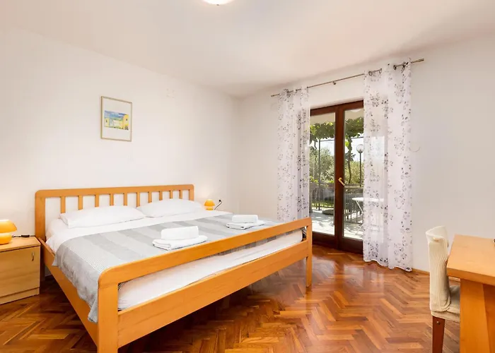 Lovely In With Wifi Apartament